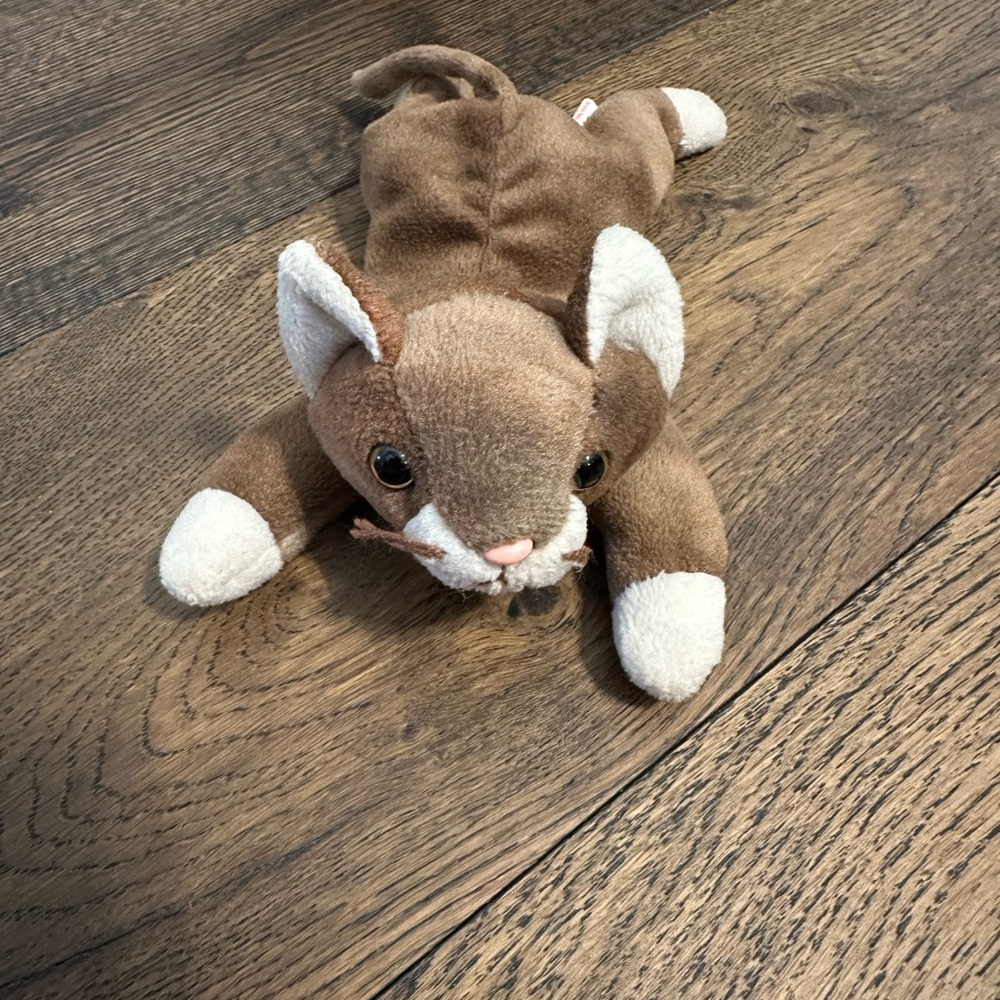 Ty Brown and White Plush Cat Beanie Baby